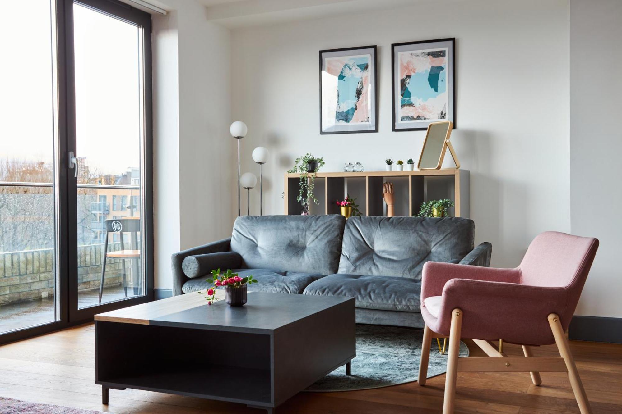 Canning Town By Viridian Apartments Лондон Экстерьер фото
